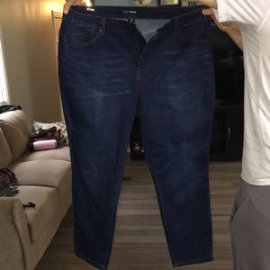 Skinny Dark Blue Jeans!